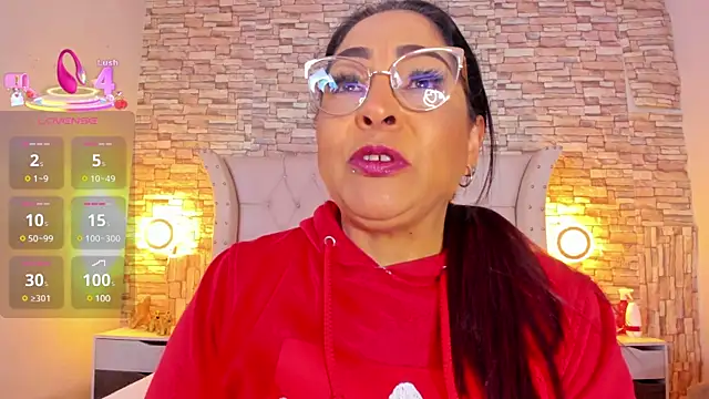 Snapshot of Gina_Myers chatting on 18, 3, 2025 Gina Myers online show from 18, 3, 2025