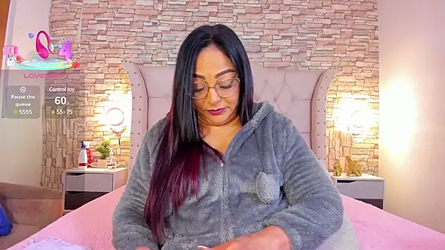 Snapshot of Gina_Myers chatting on 20, 3, 2025 Gina Myers online show from 20, 3, 2025