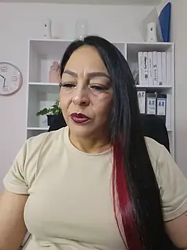 Gina Myers online show from 4, 6, 2026