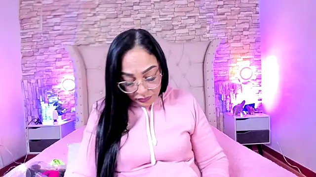 Gina Myers online show from 30, 11, 2025