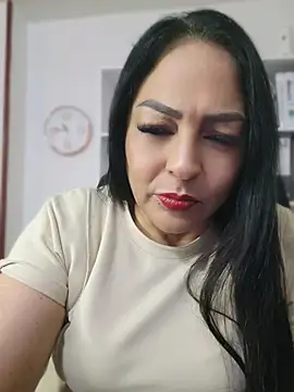 Snapshot of Gina_Myers chatting on 17, 7, 2026 Gina Myers online show from 17, 7, 2026