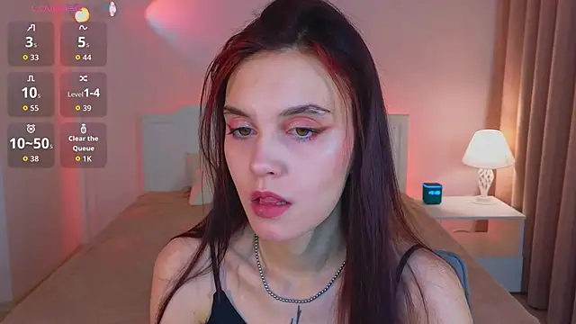 SusieMorris online show from 11, 11, 2025