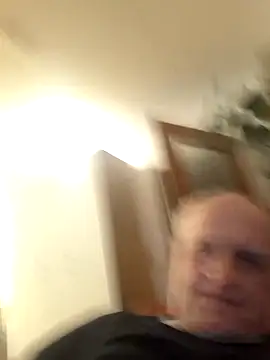 Milkasahne64 online show from 18, 12, 2025