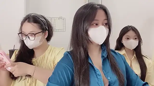 Bamboo Swetie online show from 23, 10, 2025