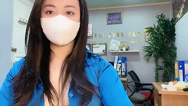 Bamboo Swetie online show from 8, 2, 2025