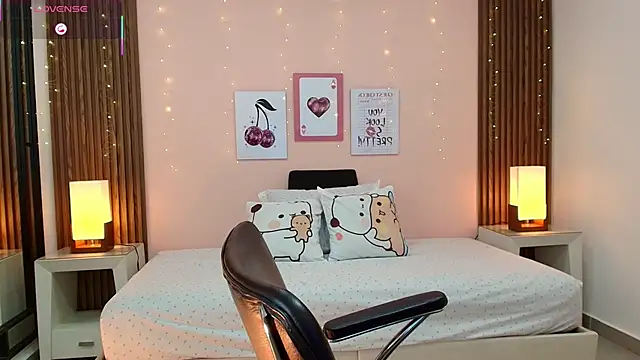 alina martinelli online show from 4, 4, 2026