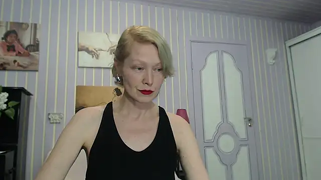 Snapshot of Marquise555 chatting on 26, 5, 2026 Marquise555 online show from 26, 5, 2026