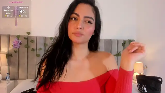 kareena basu online show from 10, 4, 2026