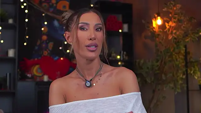 Evelyn Evyyy online show from 16, 3, 2026