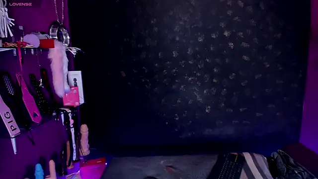 Alexa Slave online show from 20, 12, 2025