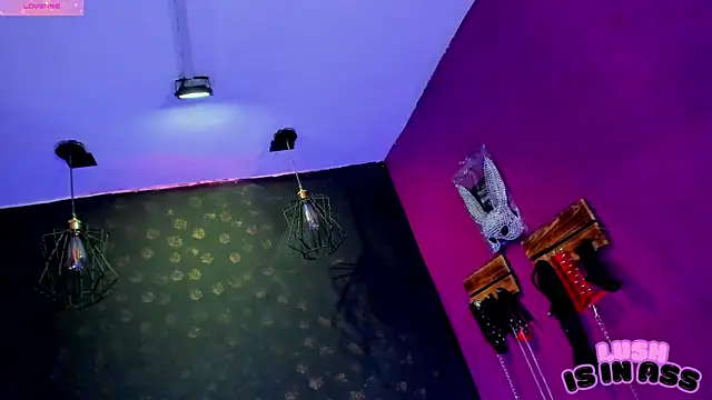 Alexa Slave online show from 16, 4, 2026