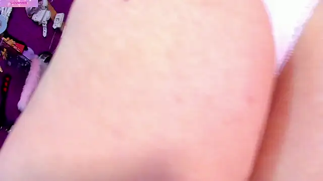 Alexa Slave online show from 13, 4, 2026