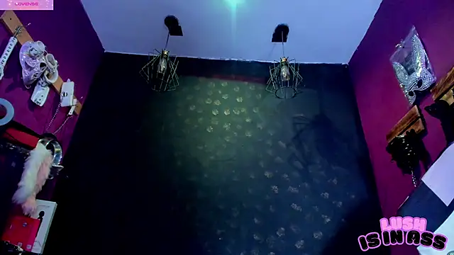 Alexa Slave online show from 21, 4, 2026