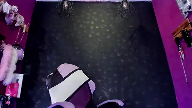 Alexa Slave online show from 13, 2, 2026