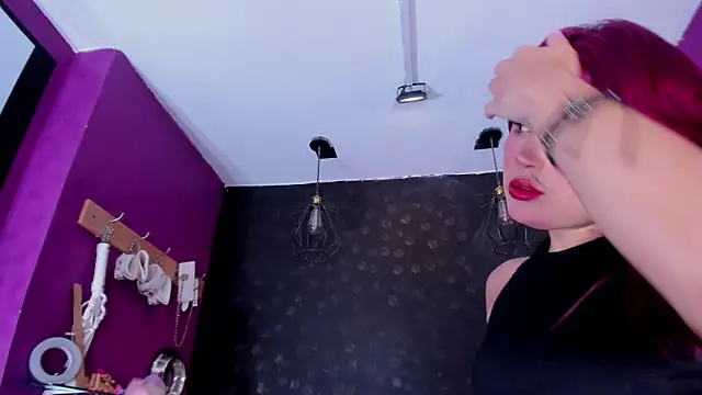 Snapshot of Alexa_Slave chatting on 21, 10, 2025 Alexa Slave online show from 21, 10, 2025