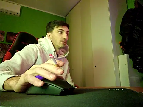 Snapshot of MASTERMONEY chatting on 2, 11, 2025 MASTERMONEY online show from 2, 11, 2025