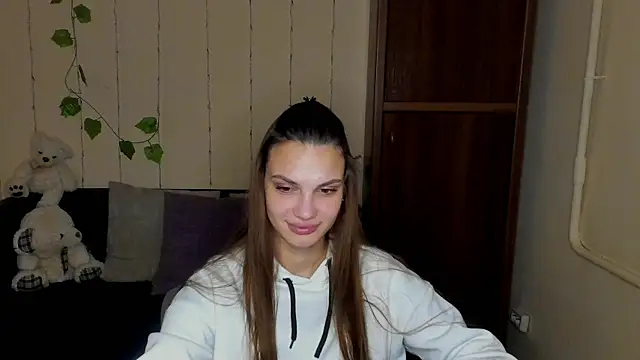 Aminakisuliawolf online show from 10, 12, 2024