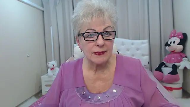 KayleSmoll online show from 28, 2, 2026