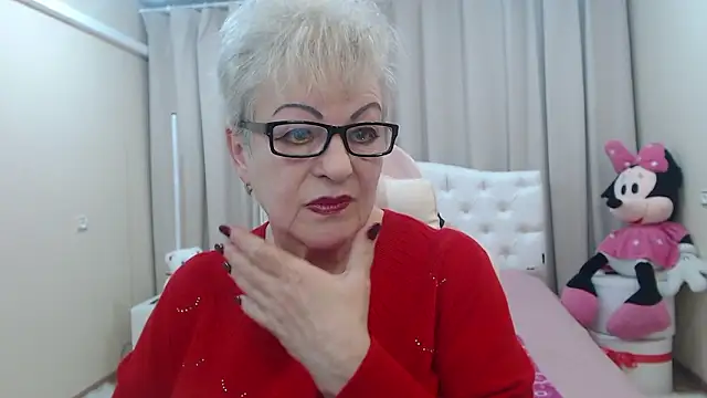 KayleSmoll online show from 20, 2, 2026