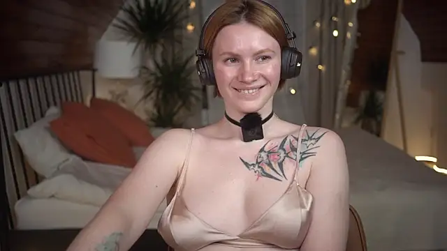 AkaneiroDemon online show from 26, 2, 2025