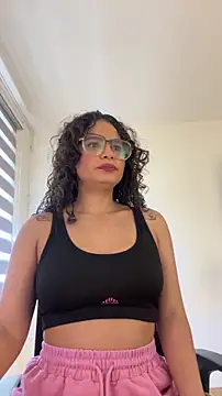 cinnamon rosa online show from 21, 12, 2025