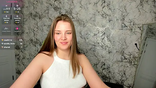 DeniRicchii online show from 7, 4, 2026