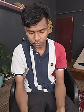 Snapshot of richardjames95 chatting on 21, 11, 2025 richardjames95 online show from 21, 11, 2025