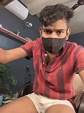 Snapshot of richardjames95 chatting on 27, 11, 2025 richardjames95 online show from 27, 11, 2025