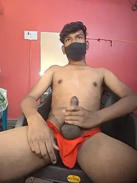 Snapshot of richardjames95 chatting on 17, 5, 2026 richardjames95 online show from 17, 5, 2026