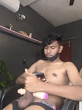 Snapshot of richardjames95 chatting on 3, 11, 2025 richardjames95 online show from 3, 11, 2025