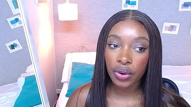 Shamiraa moore online show from 18, 3, 2025