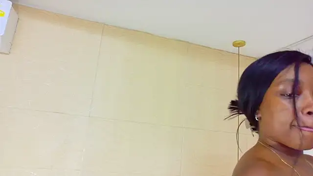 Shamiraa moore online show from 2, 12, 2025