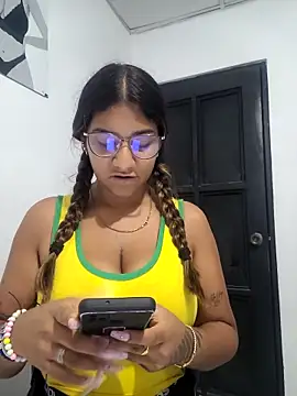 Sofythom1 online show from 21, 11, 2025