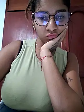 Sofythom1 online show from 22, 3, 2026