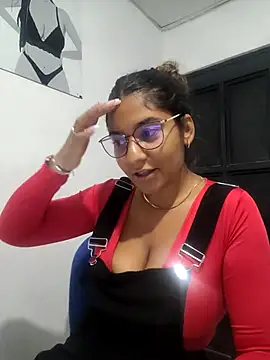 Sofythom1 online show from 29, 11, 2025