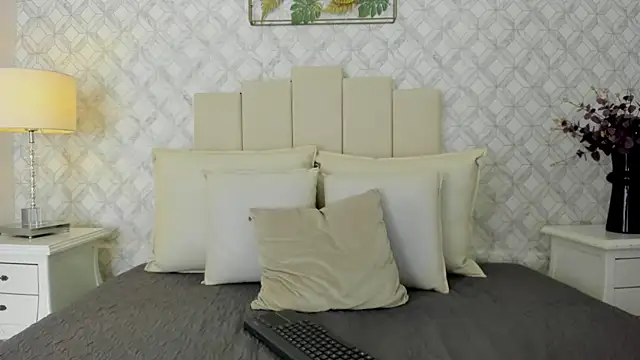 MarianaSanz online show from 10, 9, 2025