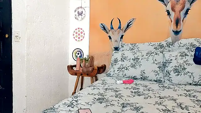 GiantBootyMilf online show from 14, 3, 2026