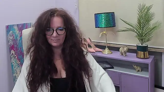 Alice xHeart online show from 9, 1, 2025