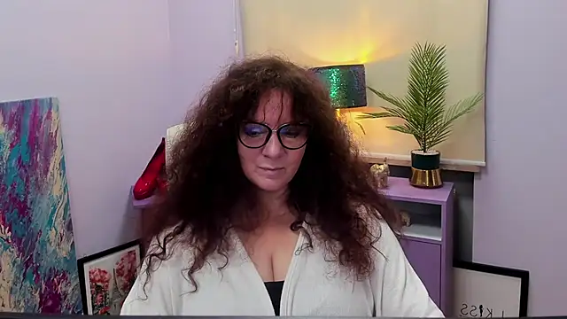 Alice xHeart online show from 22, 12, 2024