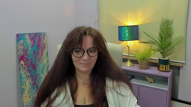 Alice xHeart online show from 11, 2, 2025