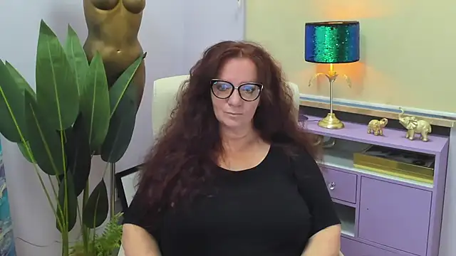 Alice xHeart online show from 2, 10, 2025