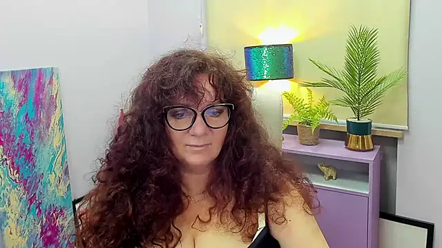 Alice xHeart online show from 14, 2, 2025