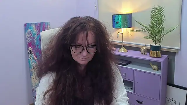 Alice xHeart online show from 16, 1, 2025