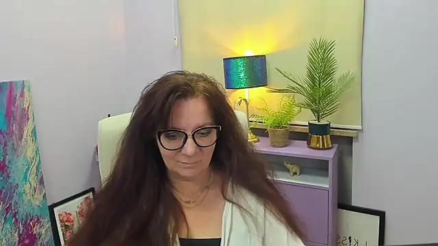 Alice xHeart online show from 12, 2, 2025