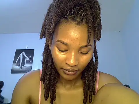 Snapshot of cute-alexis chatting on 7, 7, 2026 cute-alexis online show from 7, 7, 2026