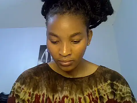 Snapshot of cute-alexis chatting on 7, 5, 2026 cute-alexis online show from 7, 5, 2026