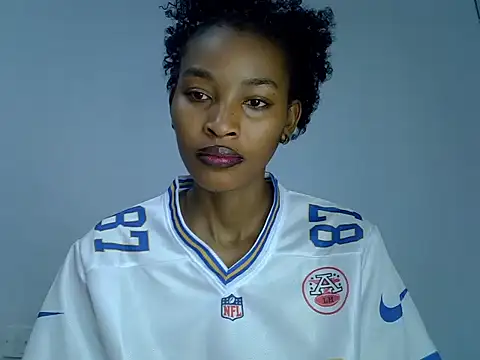 Snapshot of cute-alexis chatting on 19, 9, 2025 cute-alexis online show from 19, 9, 2025