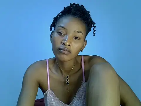 Snapshot of cute-alexis chatting on 21, 10, 2025 cute-alexis online show from 21, 10, 2025