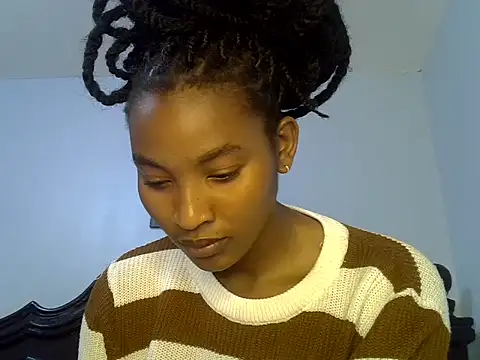 Snapshot of cute-alexis chatting on 8, 5, 2026 cute-alexis online show from 8, 5, 2026