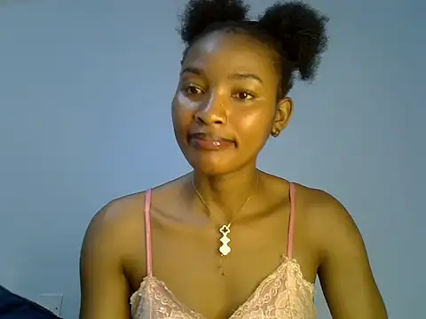 Snapshot of cute-alexis chatting on 14, 11, 2025 cute-alexis online show from 14, 11, 2025